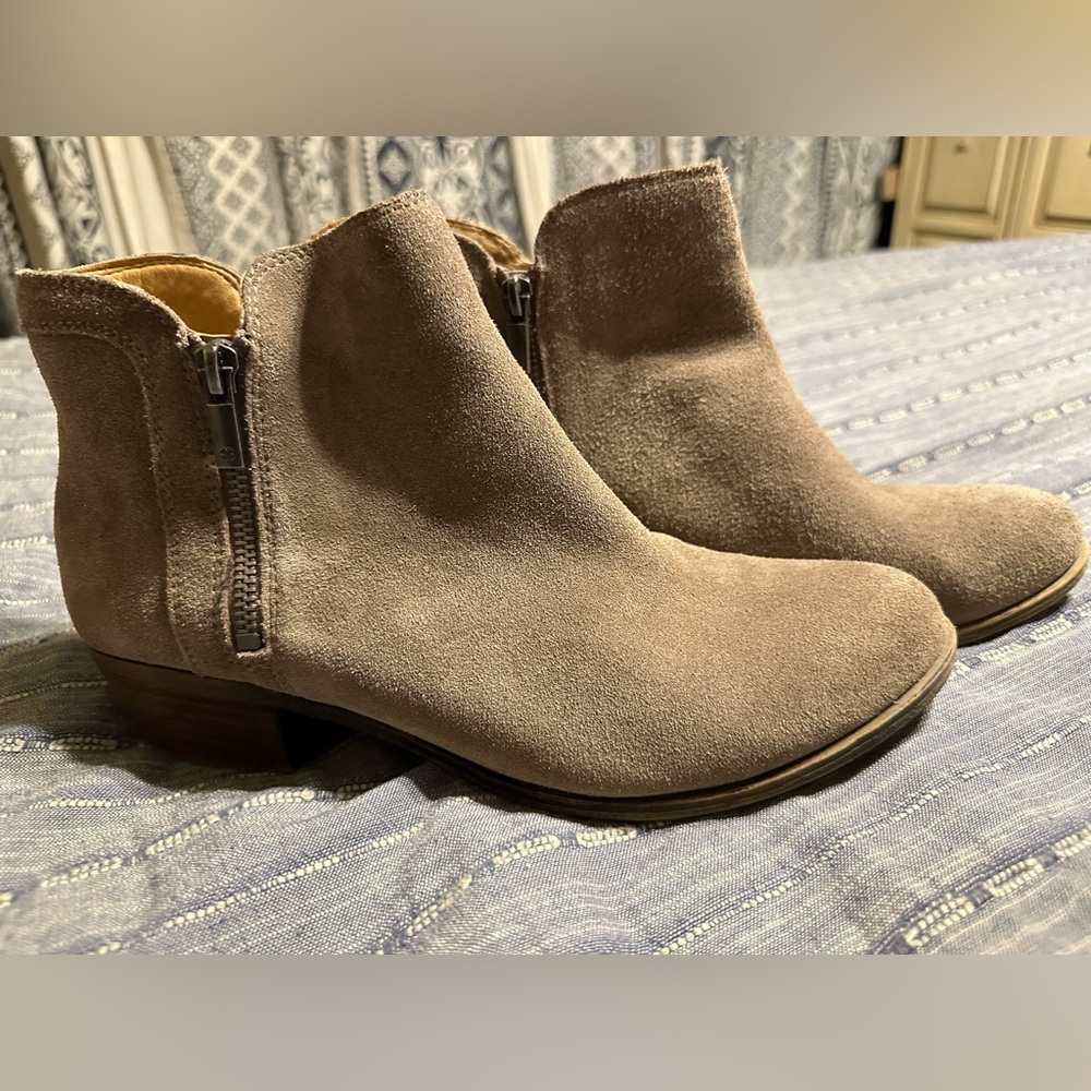 Lucky brand suede leather bootie sz 10